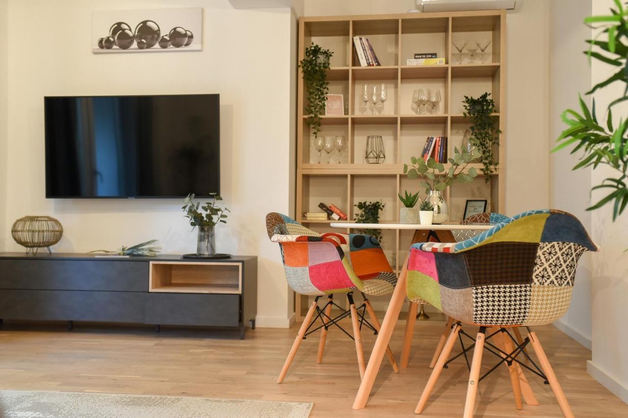 Vacation Feel - 2Br Apartment With Terrace & Private Parking In Baneasa 부쿠레슈티 외부 사진